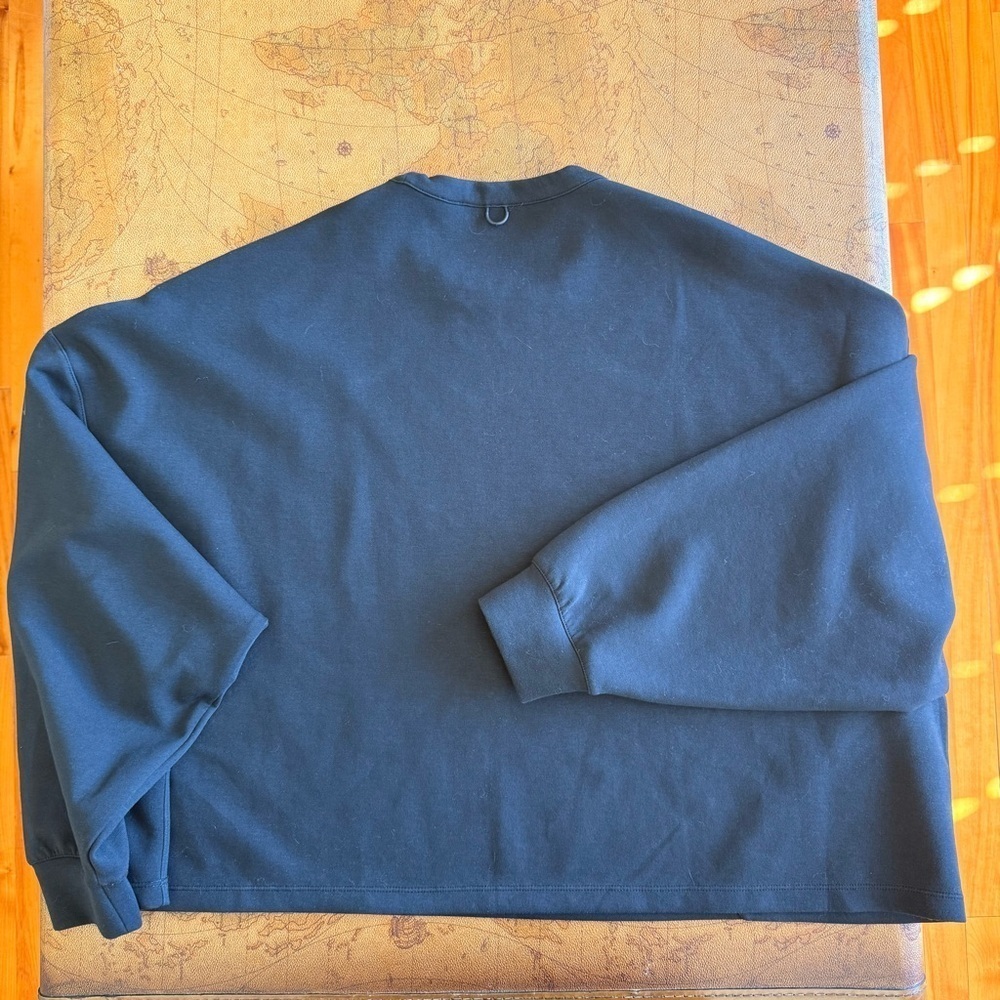Nike Dri-FIT 24.7 Impossibly Soft Women's Black Oversized Sweatshirt - Picture 9 of 10